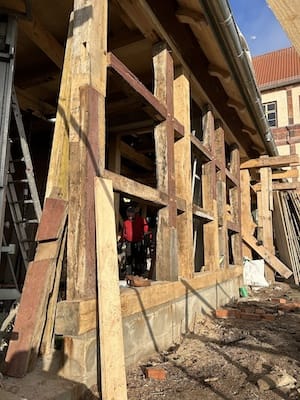 Remise saniertes Fachwerk Ostfassade